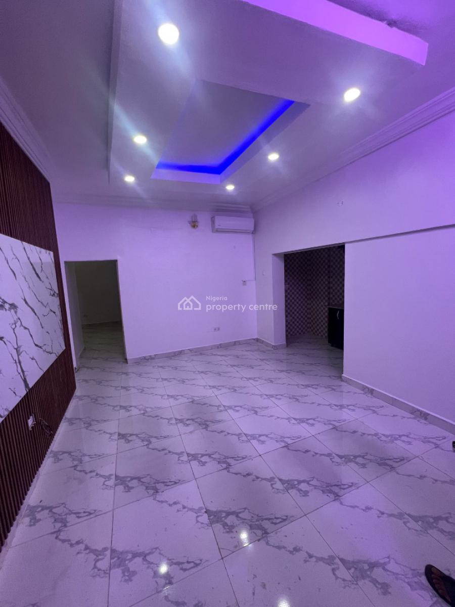 Super Clean 2-bedroom Flat All Rooms En-suite, Off Admiralty Way, Lekki Phase 1, Lekki, Lagos, Flat / Apartment for Rent