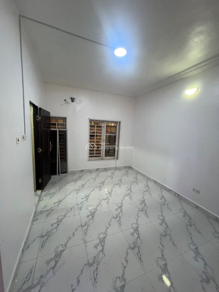 Super Clean 2-bedroom Flat All Rooms En-suite, Off Admiralty Way, Lekki Phase 1, Lekki, Lagos, Flat / Apartment for Rent