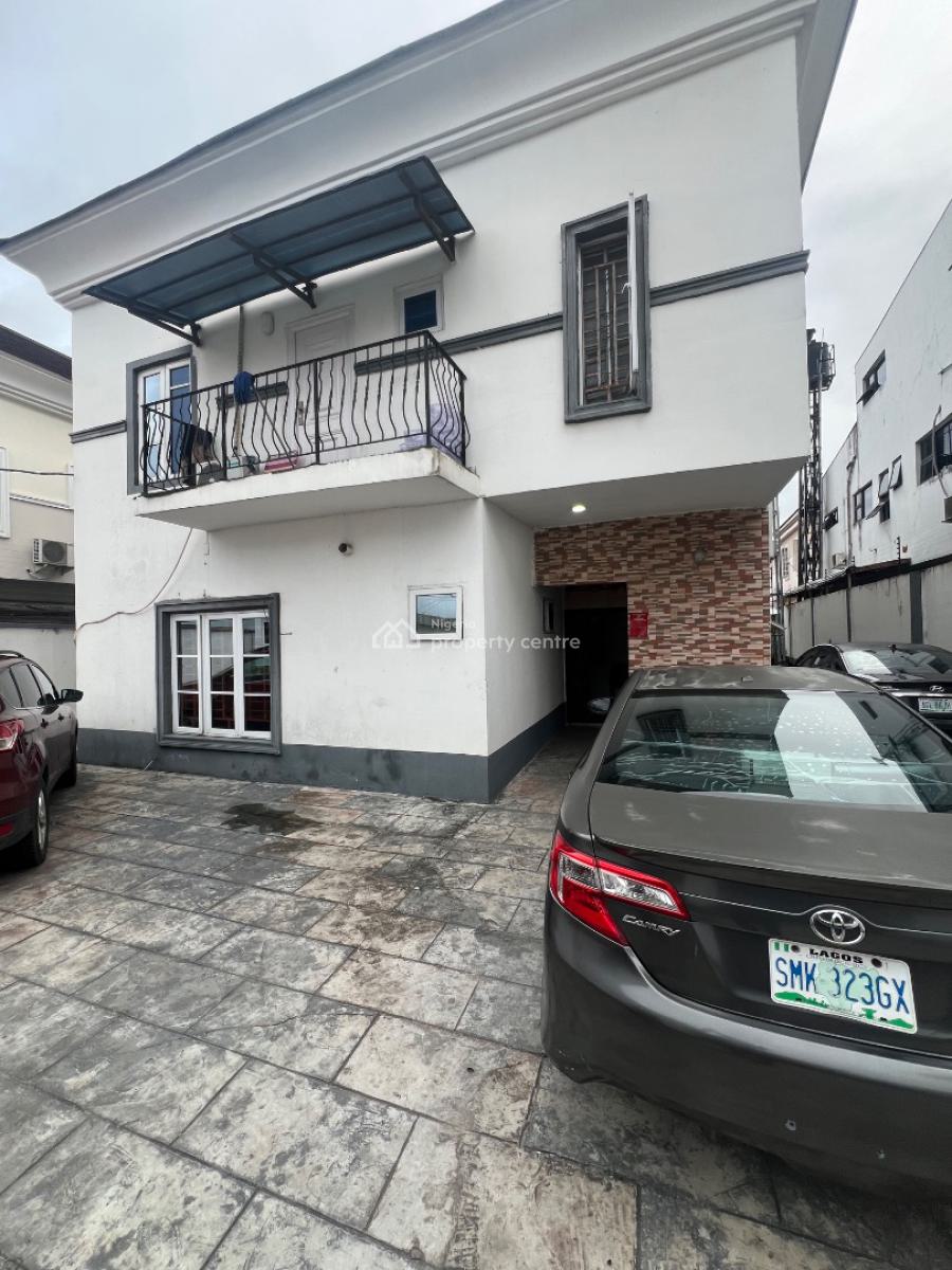 Super Clean 2-bedroom Flat All Rooms En-suite, Off Admiralty Way, Lekki Phase 1, Lekki, Lagos, Flat / Apartment for Rent