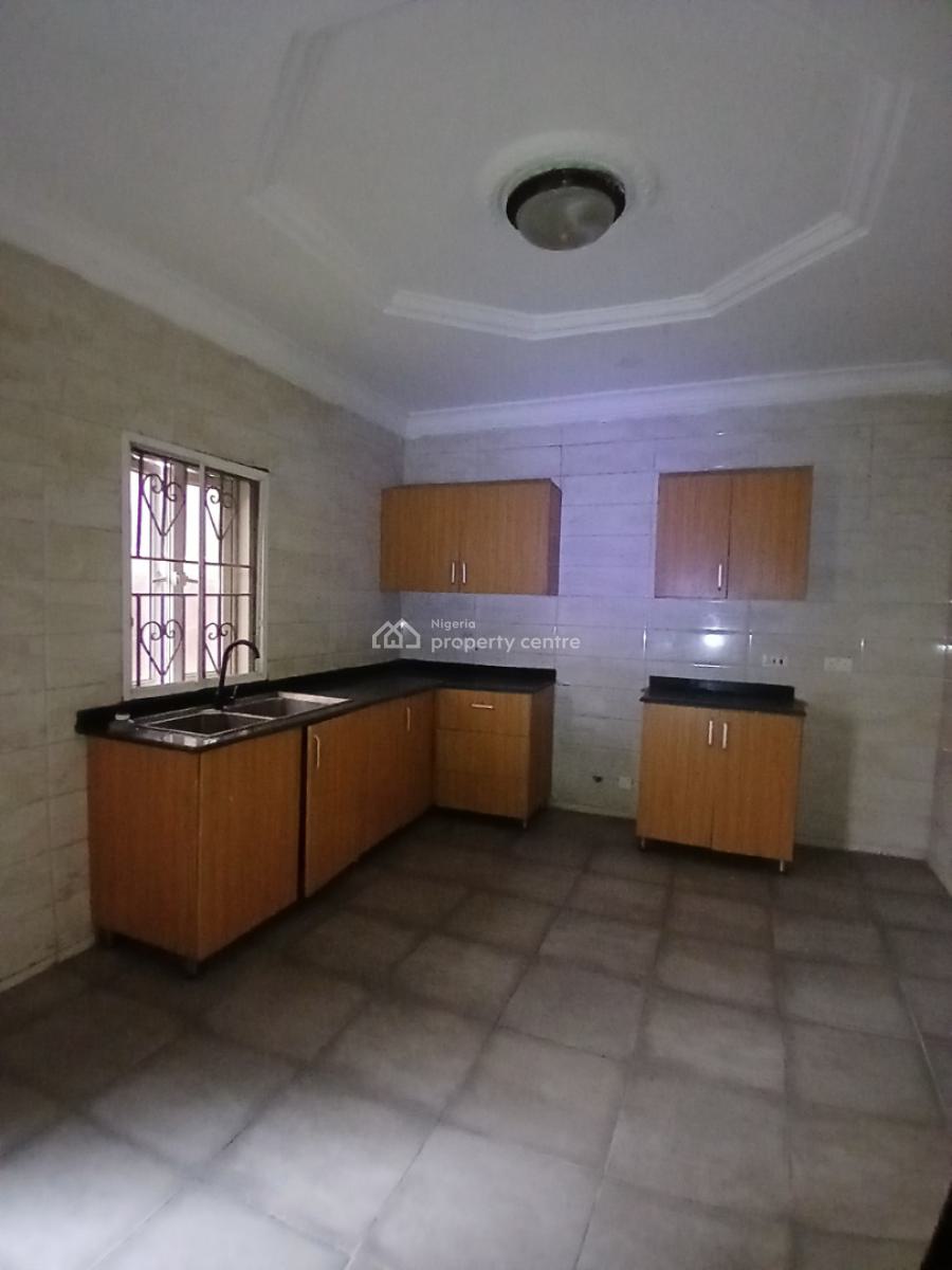 Partly Furnished 5bedroom Terrace Duplex on 3-floors, Gated and Secured Estate in Agungi, Lekki, Lagos, Terraced Duplex for Rent