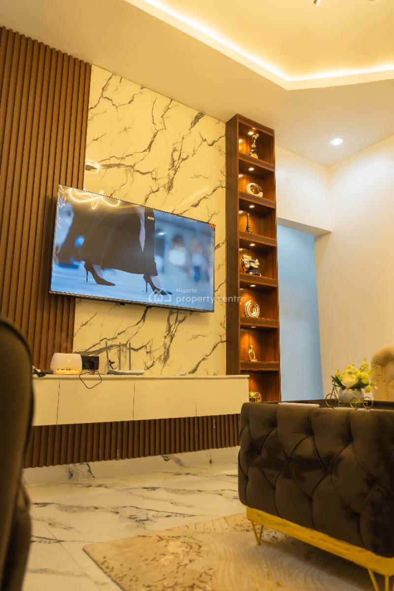 Orees Suite: Well Furnished Luxurious Mini Flat/apartment, Address 1 Demi Bright Street, Off Okoloba Street, Jakpa Road, Effurun., Effurun, Uvwie, Delta, Mini Flat (room and Parlour) Short Let