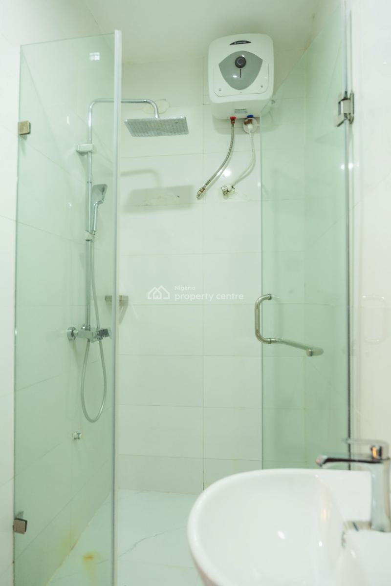 Bibis Suite, Address 1 Demi Bright Street, Off Okoloba Street, Jakpa Road, Effurun., Effurun, Uvwie, Delta, Mini Flat (room and Parlour) Short Let