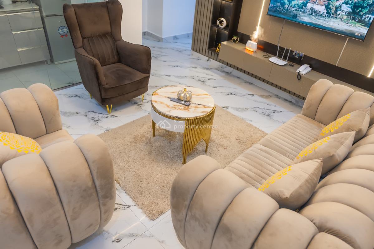 Serees Suite: Luxurious Well Furnished Mini Flat/apartment, Address 1 Demi Bright Street, Off Okoloba Street, Jakpa Road, Effurun., Effurun, Uvwie, Delta, Mini Flat (room and Parlour) Short Let