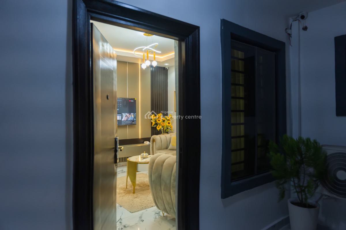 Serees Suite: Luxurious Well Furnished Mini Flat/apartment, Address 1 Demi Bright Street, Off Okoloba Street, Jakpa Road, Effurun., Effurun, Uvwie, Delta, Mini Flat (room and Parlour) Short Let