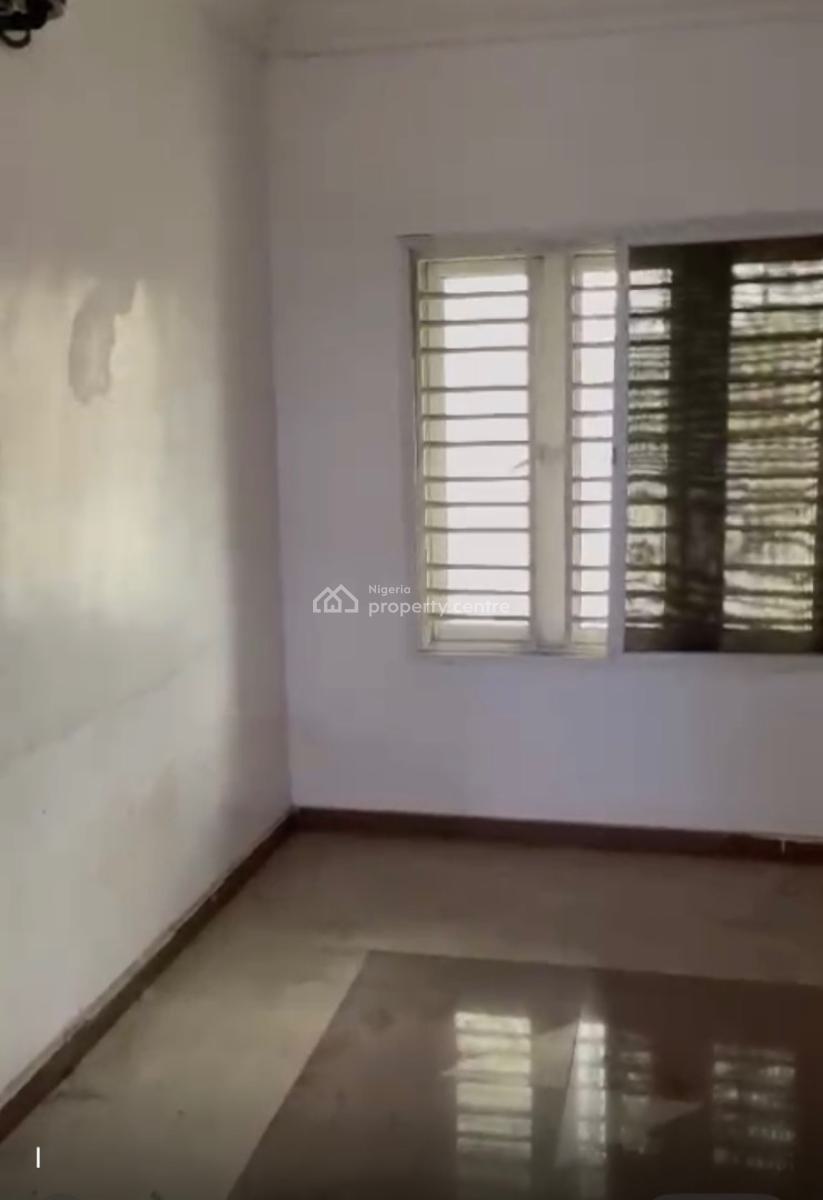 Exclusive 2 Bedroom Apartment, Unilag Estate, Gra Phase 1, Magodo, Lagos, Flat / Apartment for Rent
