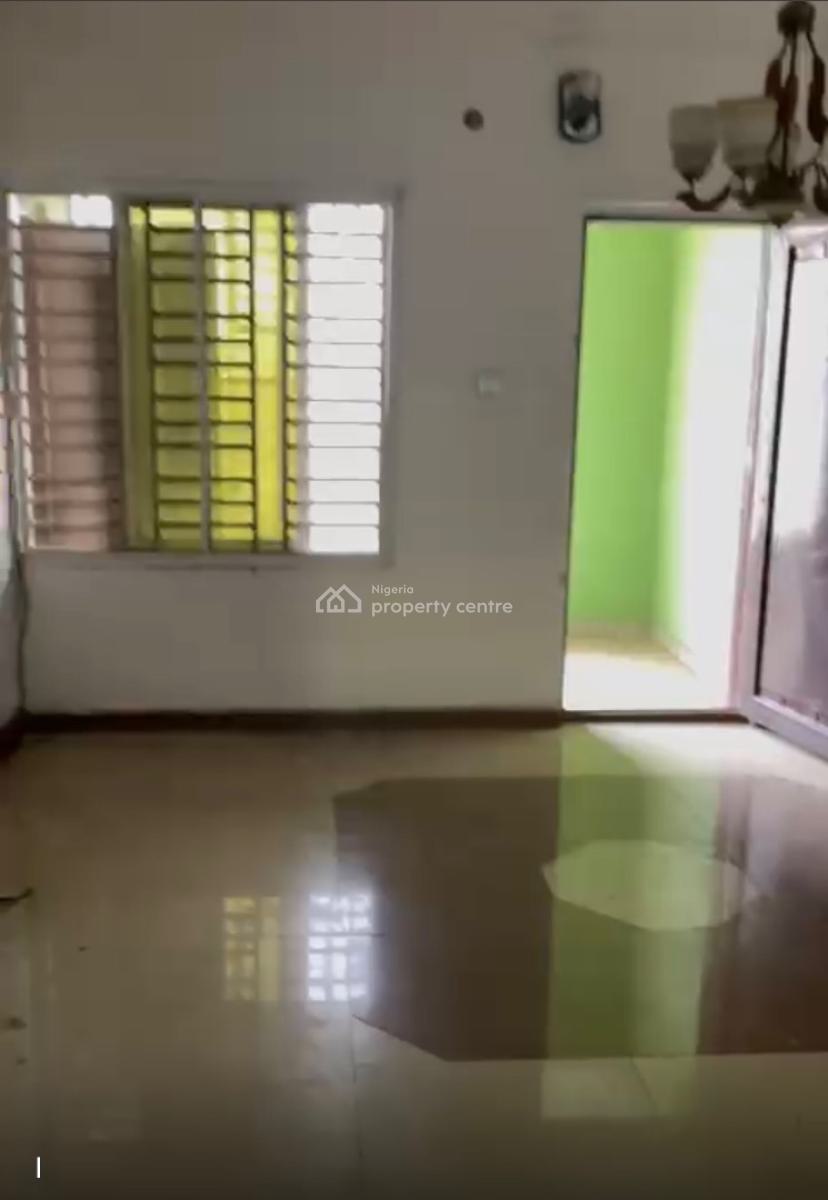 Exclusive 2 Bedroom Apartment, Unilag Estate, Gra Phase 1, Magodo, Lagos, Flat / Apartment for Rent