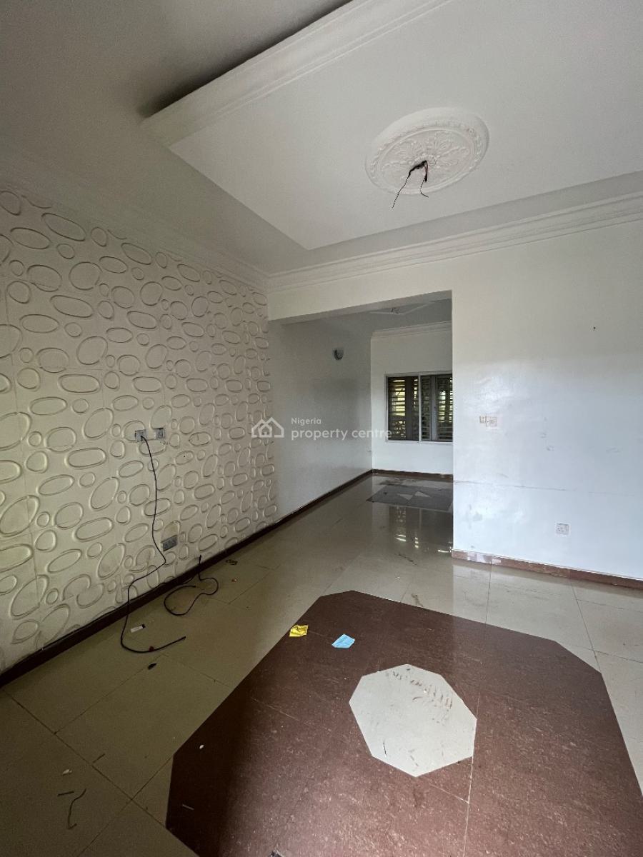 Exclusive 2 Bedroom Apartment, Unilag Estate, Gra Phase 1, Magodo, Lagos, Flat / Apartment for Rent