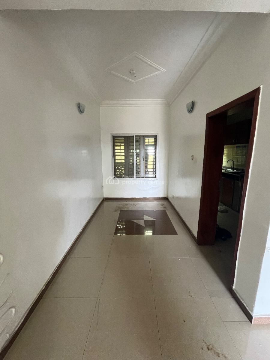 Exclusive 2 Bedroom Apartment, Unilag Estate, Gra Phase 1, Magodo, Lagos, Flat / Apartment for Rent