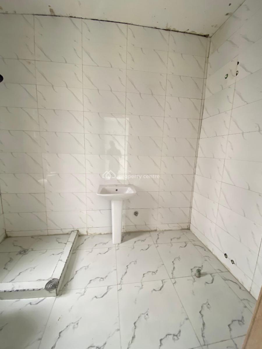Modern 4-bedroom Terrace Duplex with Bq in a Fully Serviced Estate, Orchid Road, Lekki, Lagos, Terraced Duplex for Sale