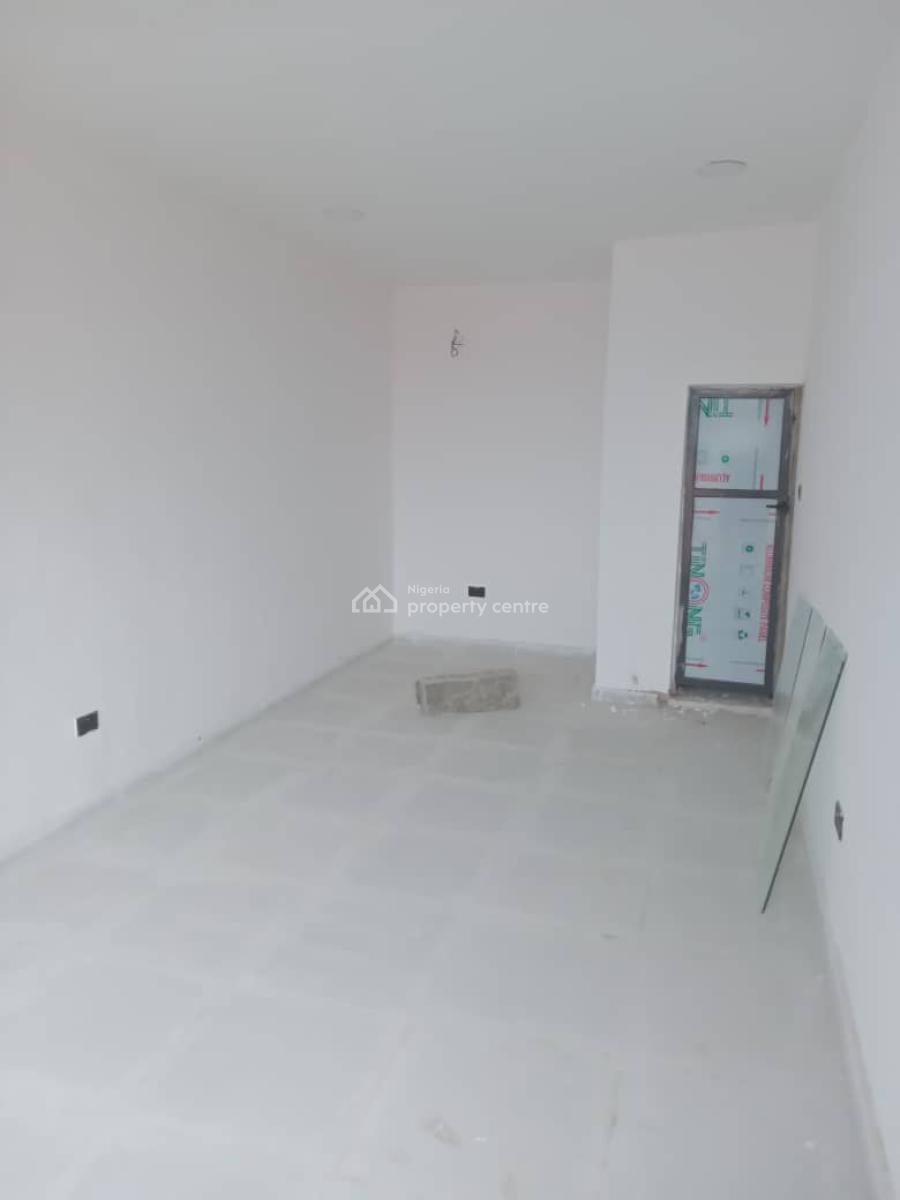 Shop Space in a Busy Environment, Ajah, Lagos, Commercial Property for Rent