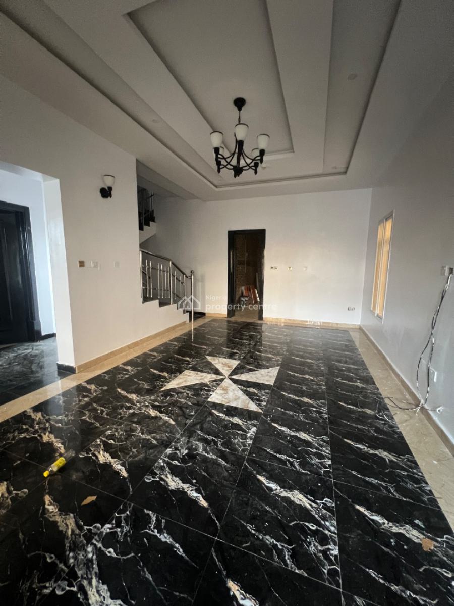 Spacious 3 Bedroom Terrace Duplex with Bq, Lekki Right, Lekki Phase 1, Lekki, Lagos, Terraced Duplex for Rent