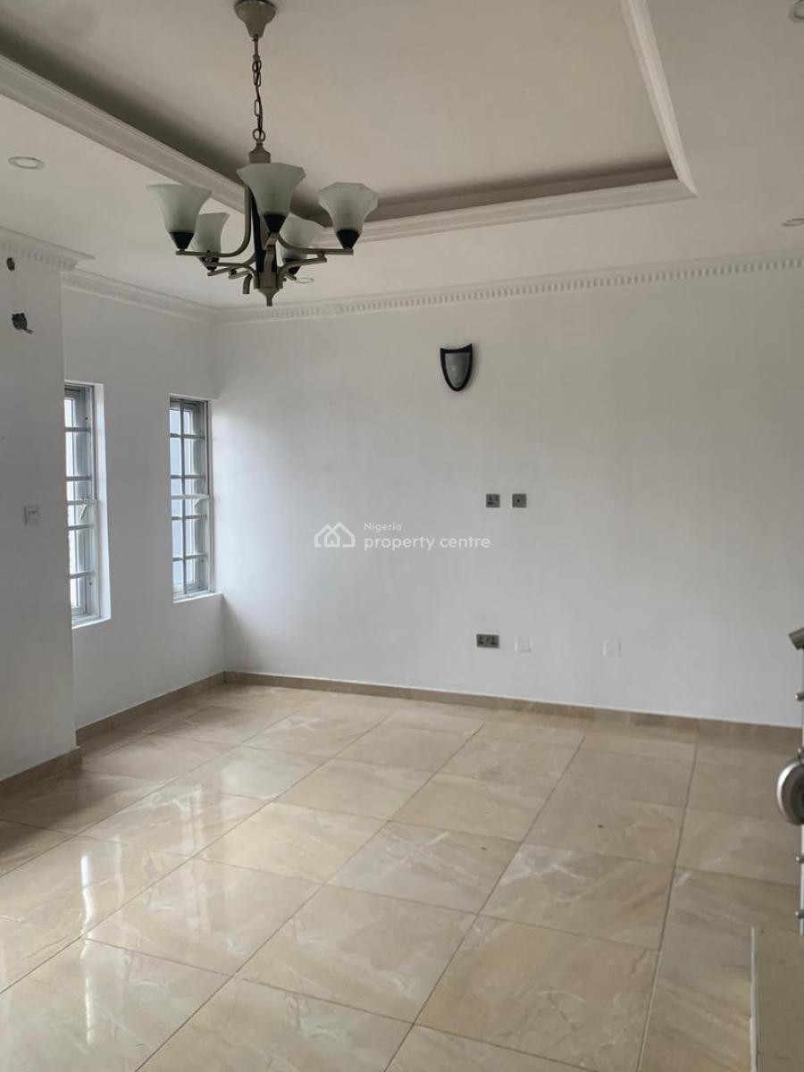 Luxury 3bedroom Terrace Duplex with Bq in a Luxury Environment, Chisco Ikate in a Luxury Neighborhood, Lekki Phase 1, Lekki, Lagos, Terraced Duplex for Rent