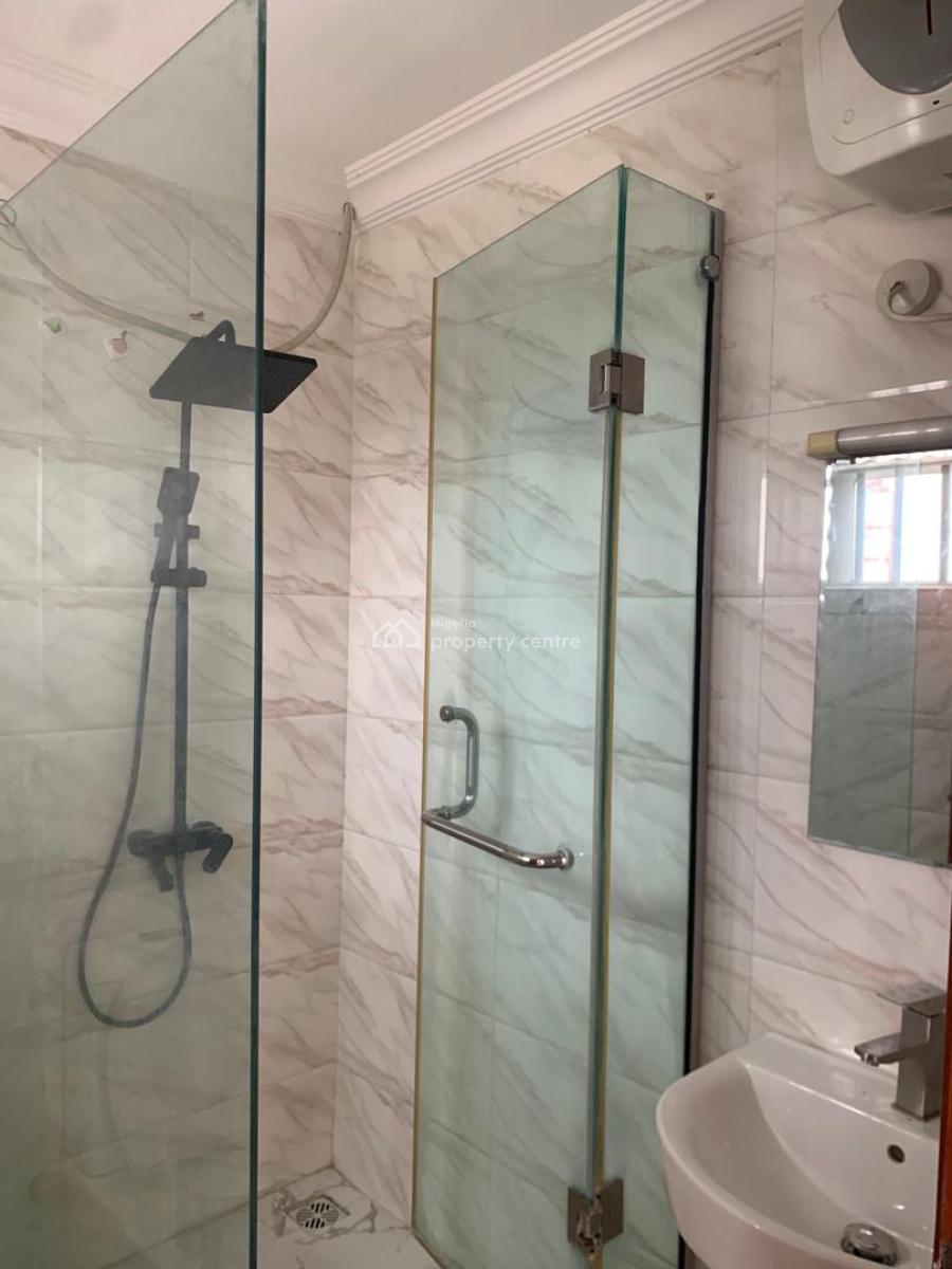 Luxury 3bedroom Terrace Duplex with Bq in a Luxury Environment, Chisco Ikate in a Luxury Neighborhood, Lekki Phase 1, Lekki, Lagos, Terraced Duplex for Rent