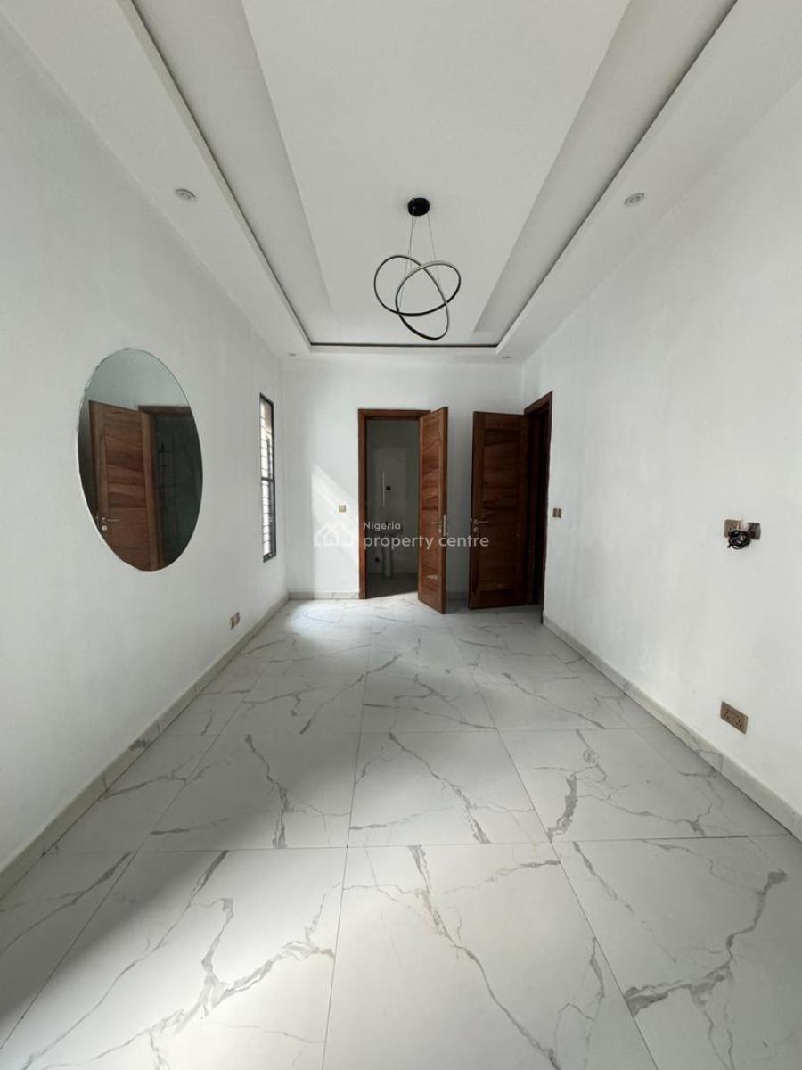 Very  Spacious 5 Bedroom Fully Detached Duplex with a Room Self Contai, Lekki Ikate Lagos, Ikate, Lekki, Lagos, Detached Duplex for Sale