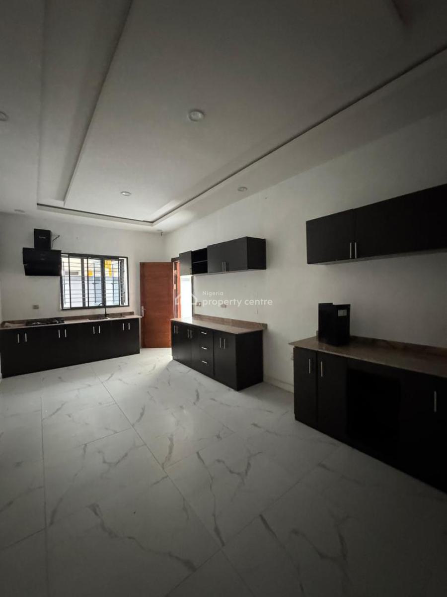 Very  Spacious 5 Bedroom Fully Detached Duplex with a Room Self Contai, Lekki Ikate Lagos, Ikate, Lekki, Lagos, Detached Duplex for Sale