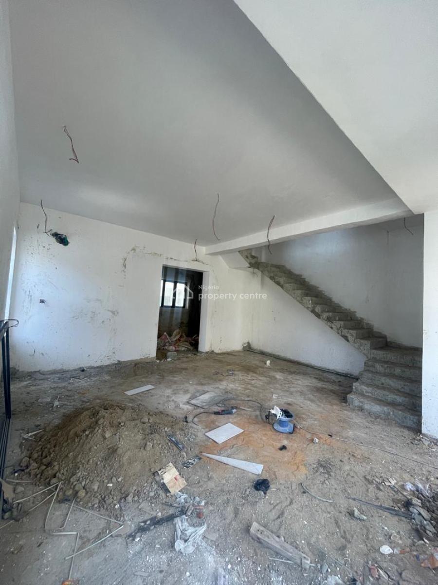 Newly Built 3 Bedroom Maisonette with Luxury Detailing, Very Good Offer of a 3 Bedroom at The Rate of a 2 Bedroom, Lekki Phase 1, Lekki, Lagos, Block of Flats for Sale