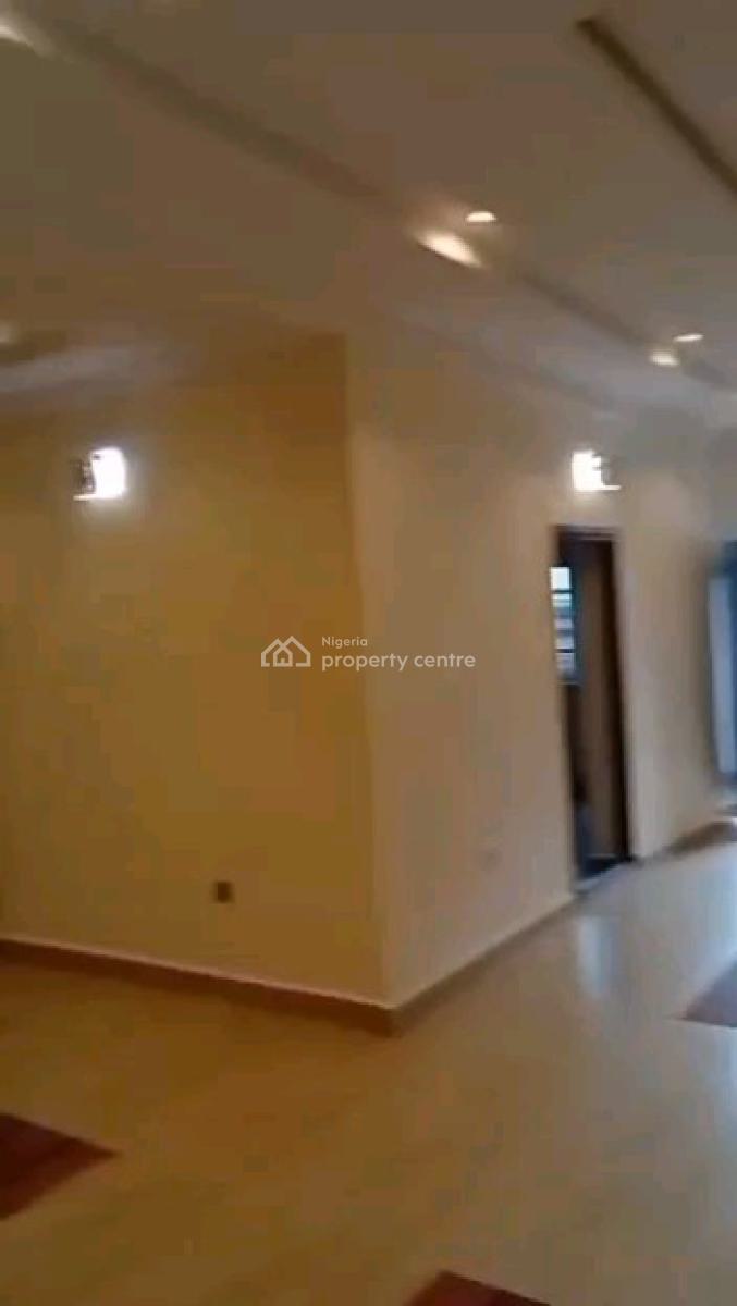 Standard and Nice Three Bedrooms Up-flat with All Rooms En-suite, Off Ogunlana Drive, Surulere, Lagos, Flat / Apartment for Rent