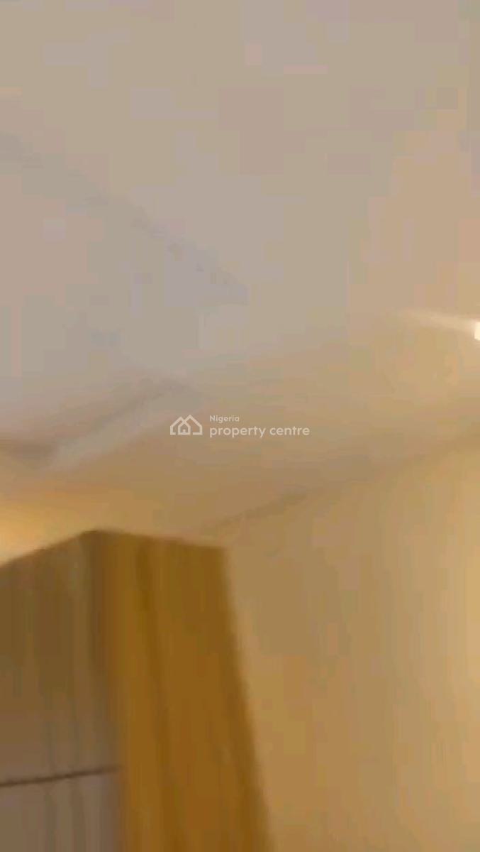 Standard and Nice Three Bedrooms Up-flat with All Rooms En-suite, Off Ogunlana Drive, Surulere, Lagos, Flat / Apartment for Rent