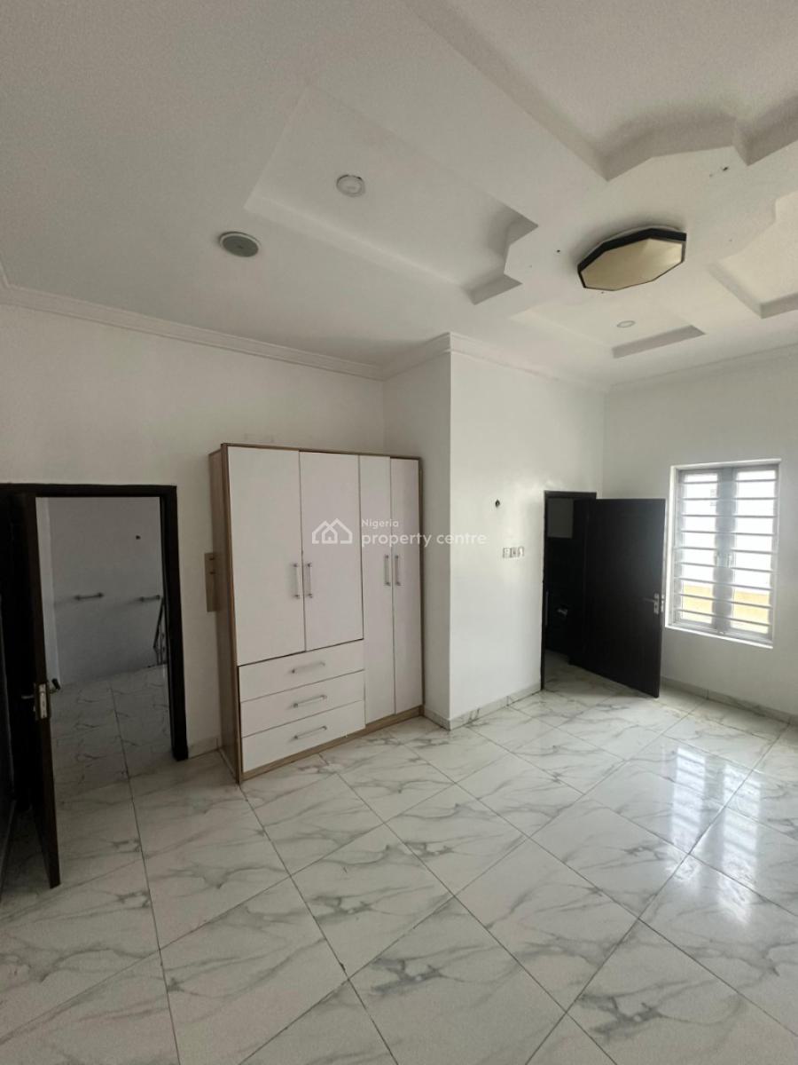 Neat & Sparkling 4bed Duplex, Orchid Road, Lekki Phase 2, Lekki, Lagos, Terraced Duplex for Rent