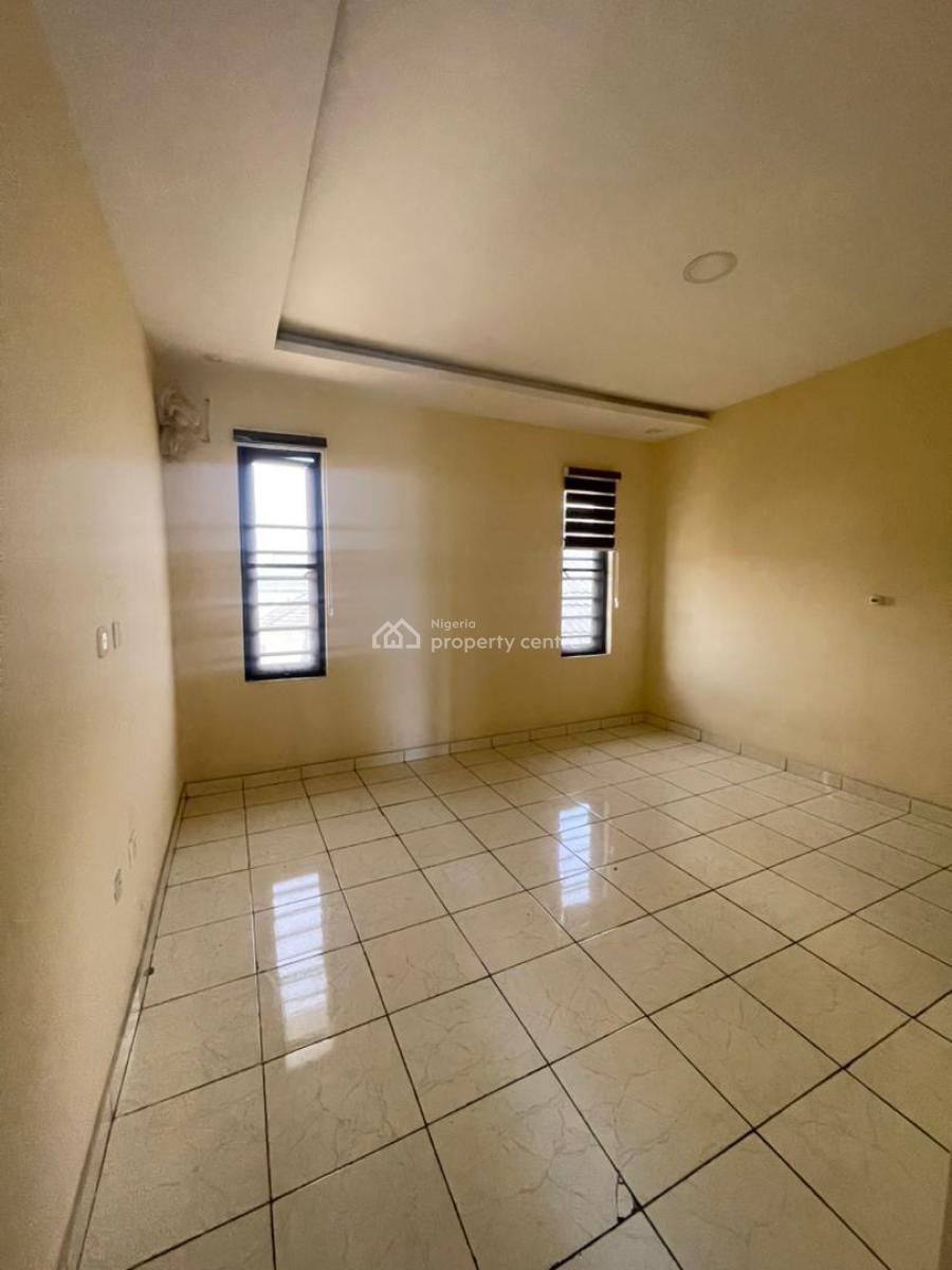 Neat 2 Bedroom Apartment and a Bq in an Access Control Estate, Ocean Breeze, Ologolo, Lekki, Lagos, Flat / Apartment for Rent