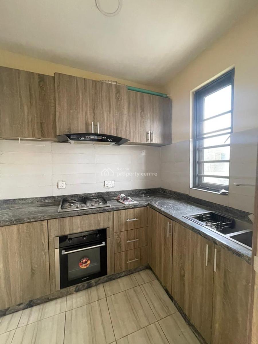 Neat 2 Bedroom Apartment and a Bq in an Access Control Estate, Ocean Breeze, Ologolo, Lekki, Lagos, Flat / Apartment for Rent