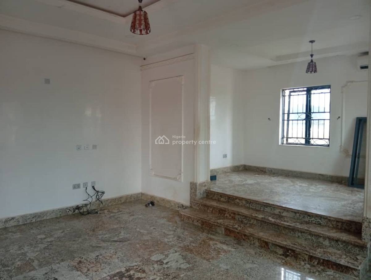 a Good Spacious 6 Bedroom Fully Detached Duplex + 2 Bqs, Off Airport Road, Lugbe District, Abuja, Detached Duplex for Rent