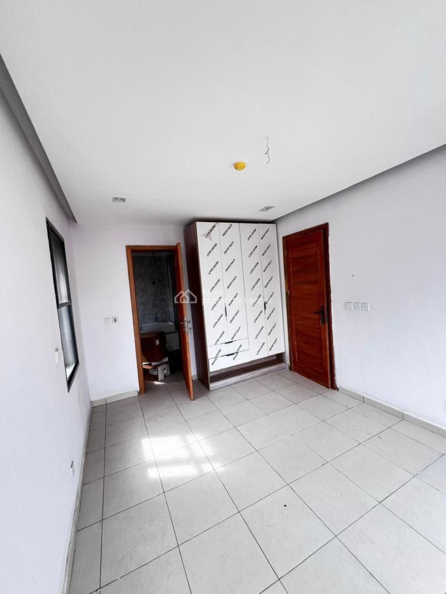 Brand New 2 Bedroom Apartment with Swimming Pool, Ologolo, Lekki, Lagos, Flat / Apartment for Rent