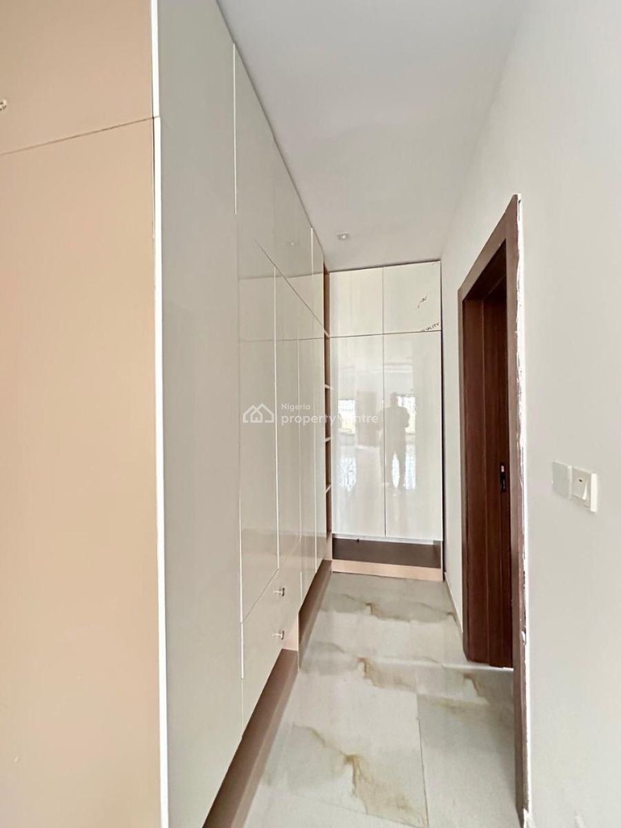 Luxurious 5 Bedroom Semi Detached Duplex with Bq in a Secure Location, Lekki Phase 1, Lekki, Lagos, Semi-detached Duplex for Sale