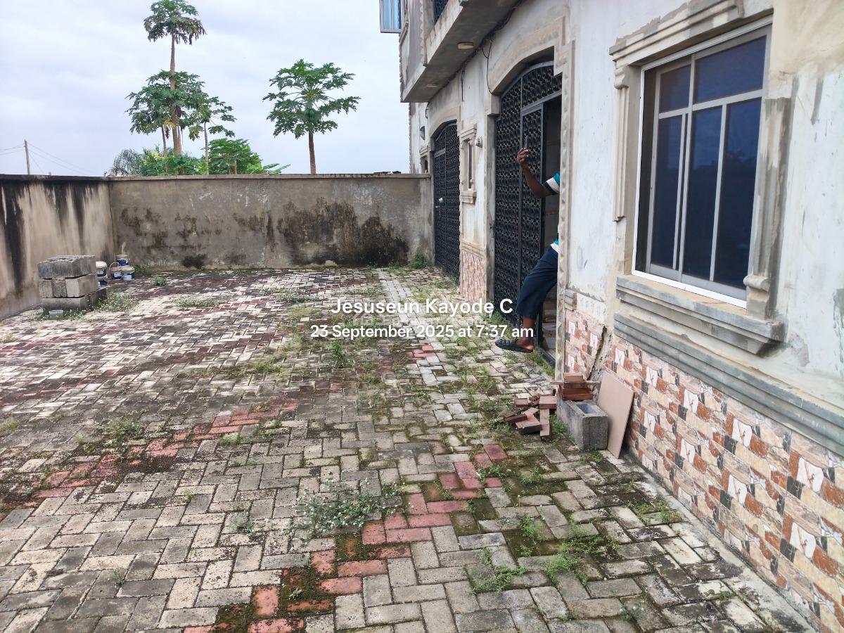 Newly Built 2 Bedroom Ground Floor Front Flat, First Avenue Off Kilaso Way Off Baale Way Magbon Imowonla, Ikorodu, Lagos, Flat / Apartment for Rent