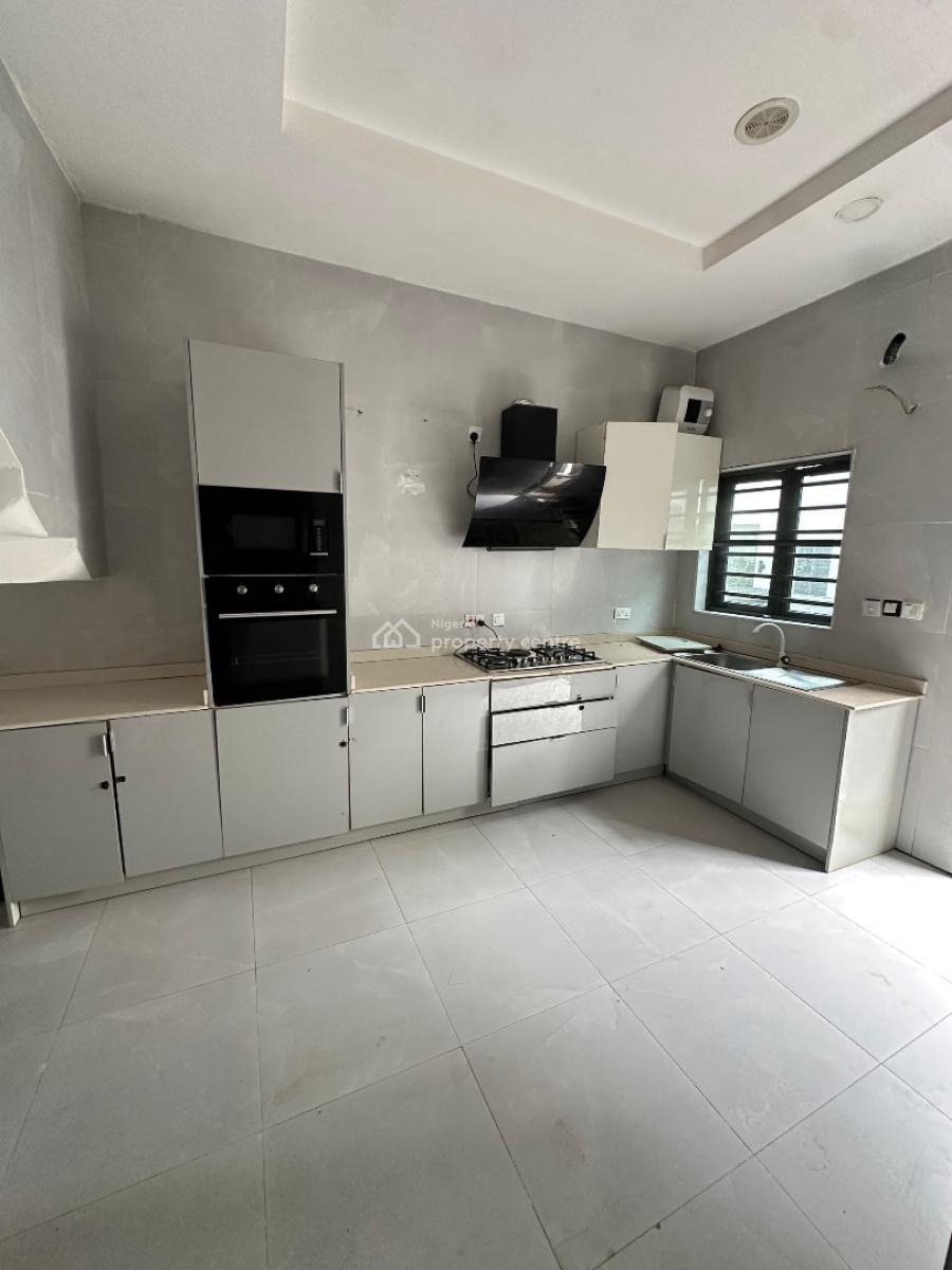 Standard Single Room Selfcontain Duplex Shared Apartment, Orchid Road, Lekki, Lagos, Self Contain (single Rooms) for Rent