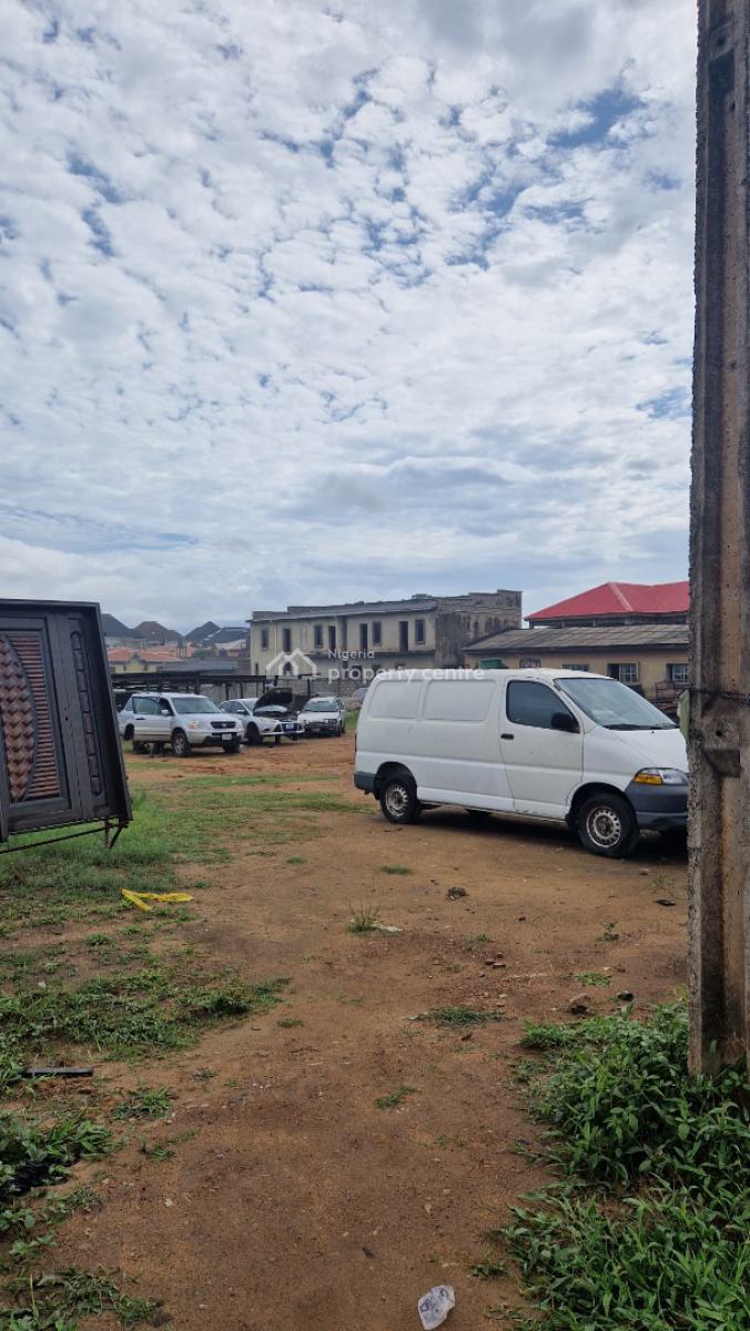 Commercial Land Measuring Well Over an Acre, Just After Jeje Filling Station Along The Express Way, Alakia, Ibadan, Oyo, Commercial Land for Sale