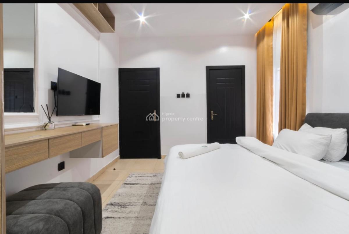Affordable Luxury 2 Bedroom  Spacious Apartment, Oniru, Victoria Island (vi), Lagos, Flat / Apartment Short Let