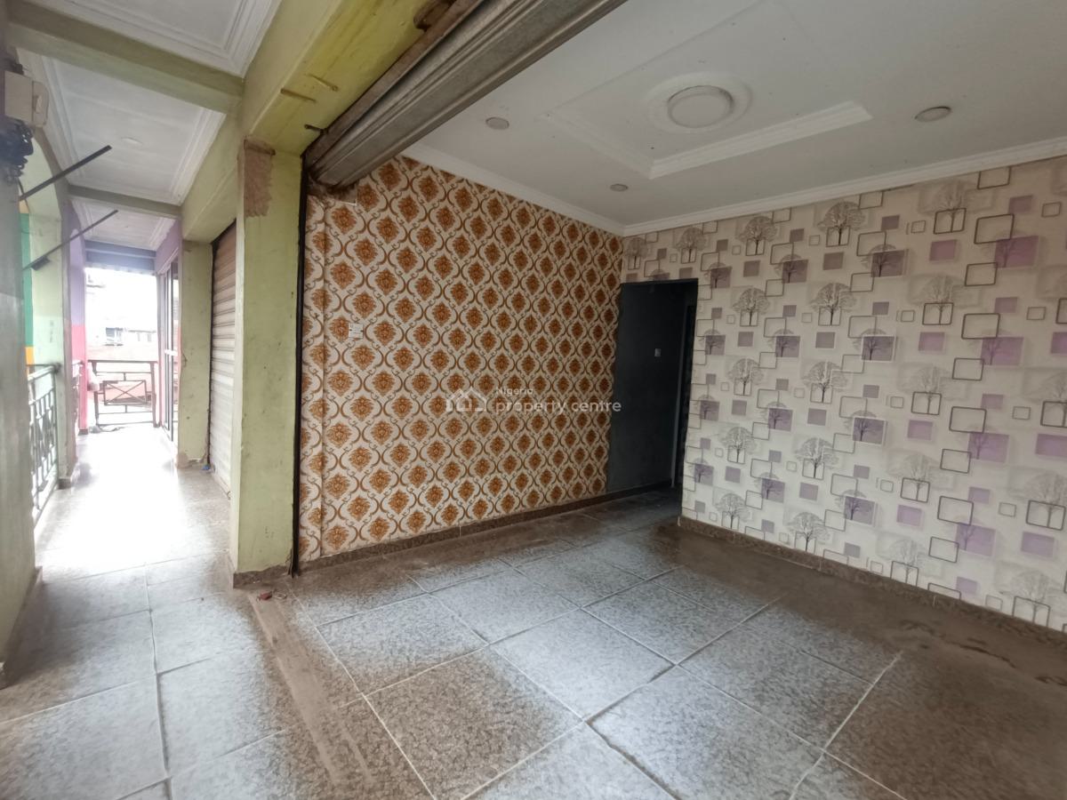 Room and Parlor Shop/office Space Available, Agbowo, Ibadan, Oyo, Shop for Rent
