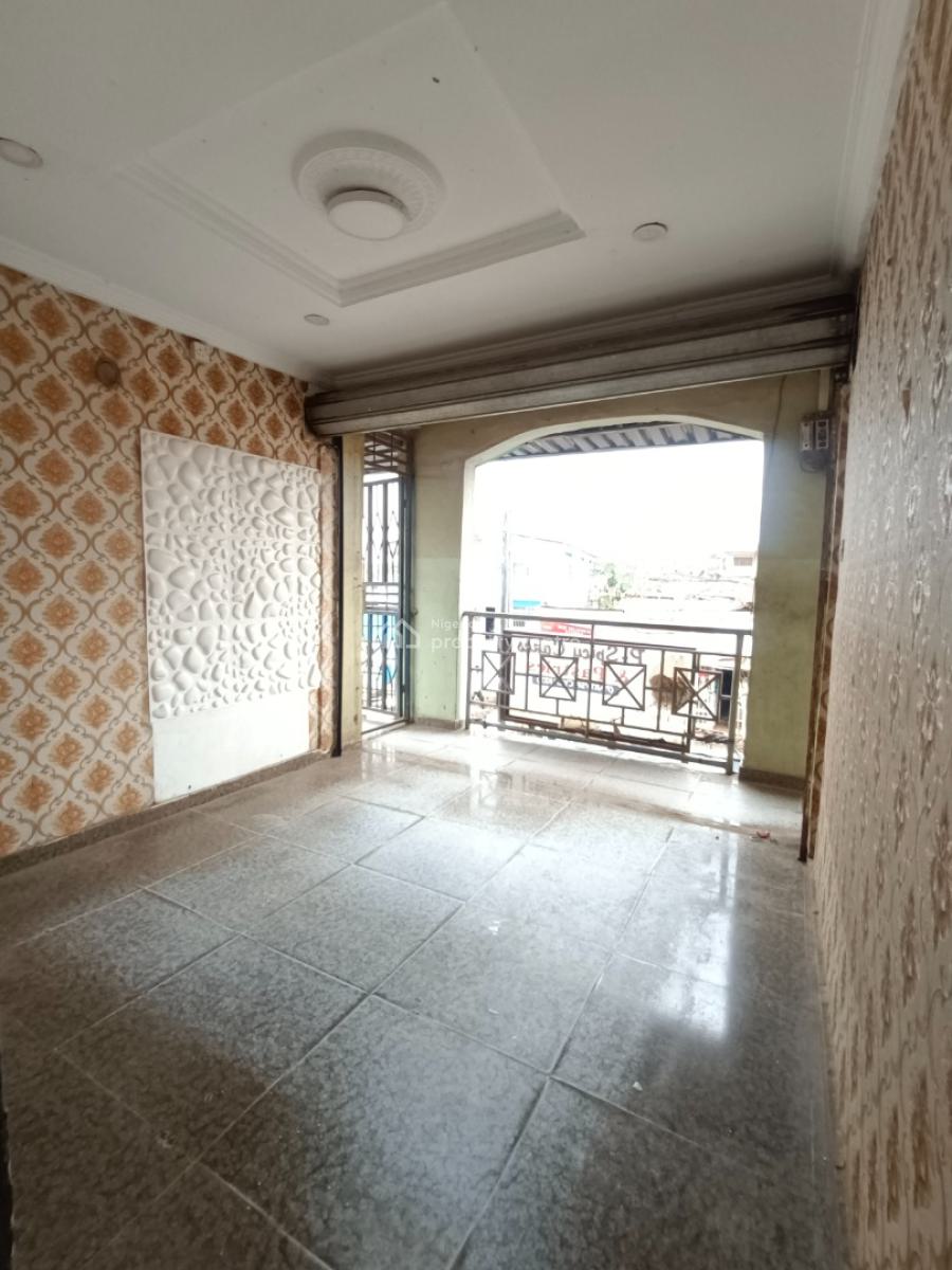 Room and Parlor Shop/office Space Available, Agbowo, Ibadan, Oyo, Shop for Rent