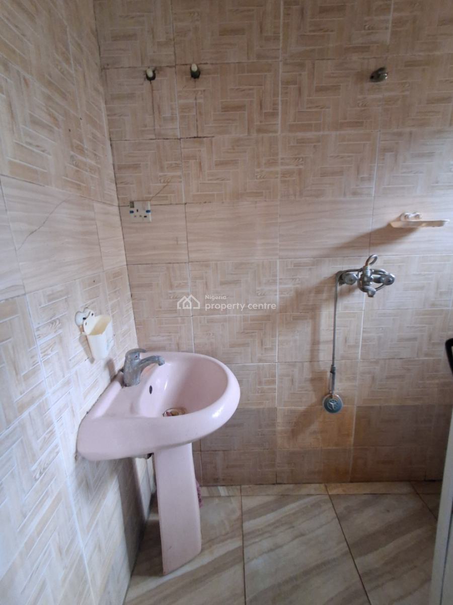 Shared Apartment Sharing Only Kitchen, Badore, Ajah, Lagos, Flat / Apartment for Rent