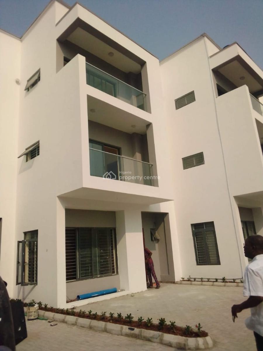 Luxury 4 Bedroom Terrace House with Bq, By Pinnacle Fuel Station Road Lekki Right Side, Lekki Phase 1, Lekki, Lagos, Terraced Duplex for Sale