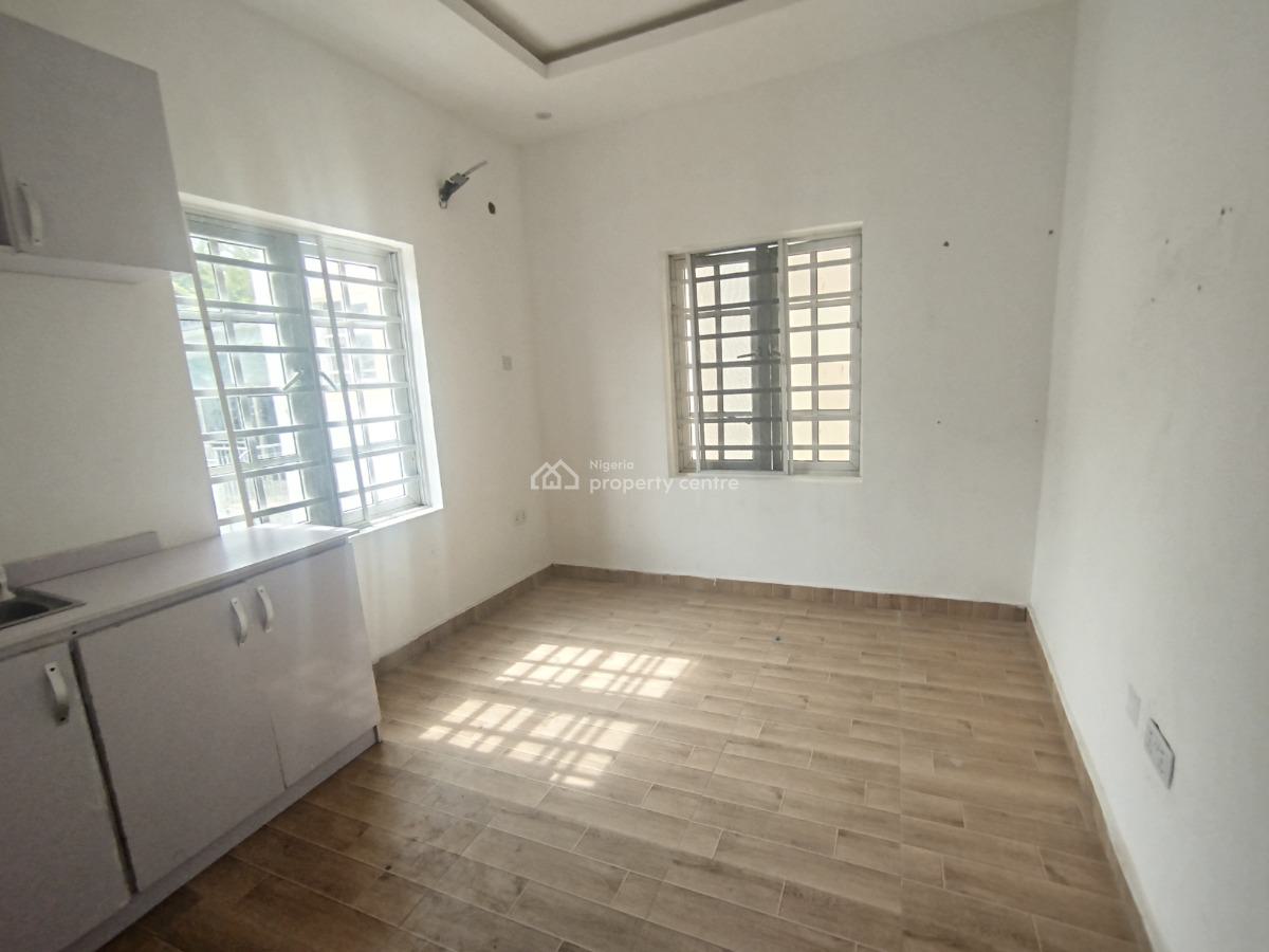 Well Maintained Studio Apartment, Mobolaji Johnson Estate, Lekki Phase 1, Lekki, Lagos, Self Contain (single Rooms) for Rent