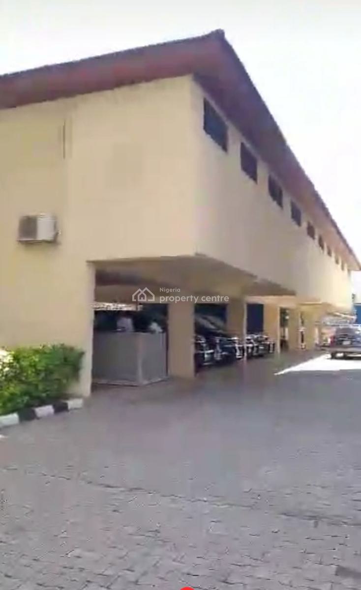 Two Blocks of 29 Units of 3-bedroom, All Ensuite Luxury Flats with 1-room, Old Ikoyi, Ikoyi, Lagos, Flat / Apartment for Rent