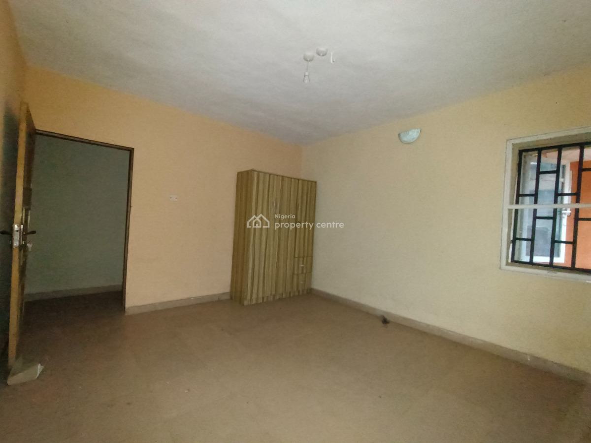 3 Bedroom Flat with Sweet Modern Facilities, Osajin,ui Back Gate, Ibadan, Oyo, Flat / Apartment for Rent