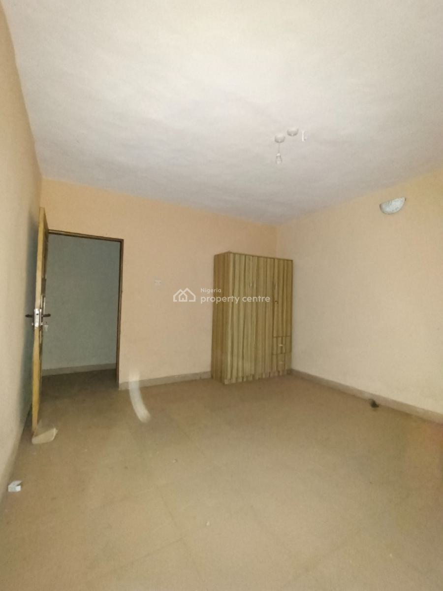 3 Bedroom Flat with Sweet Modern Facilities, Osajin,ui Back Gate, Ibadan, Oyo, Flat / Apartment for Rent