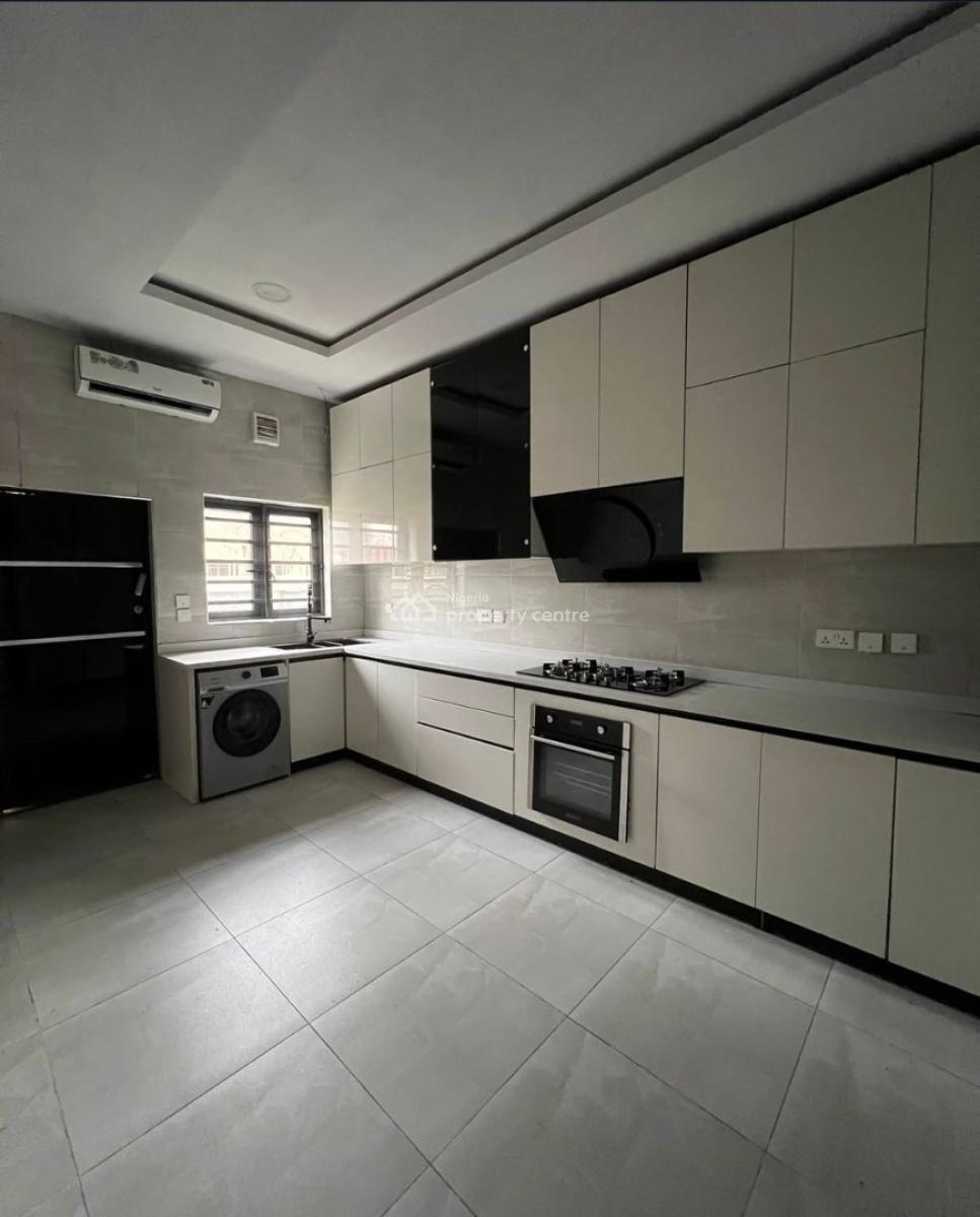 4 Bedroom Townhouse with a Room Bq and Modern Amenities, Off Odeku, Victoria Island (vi), Lagos, House for Rent