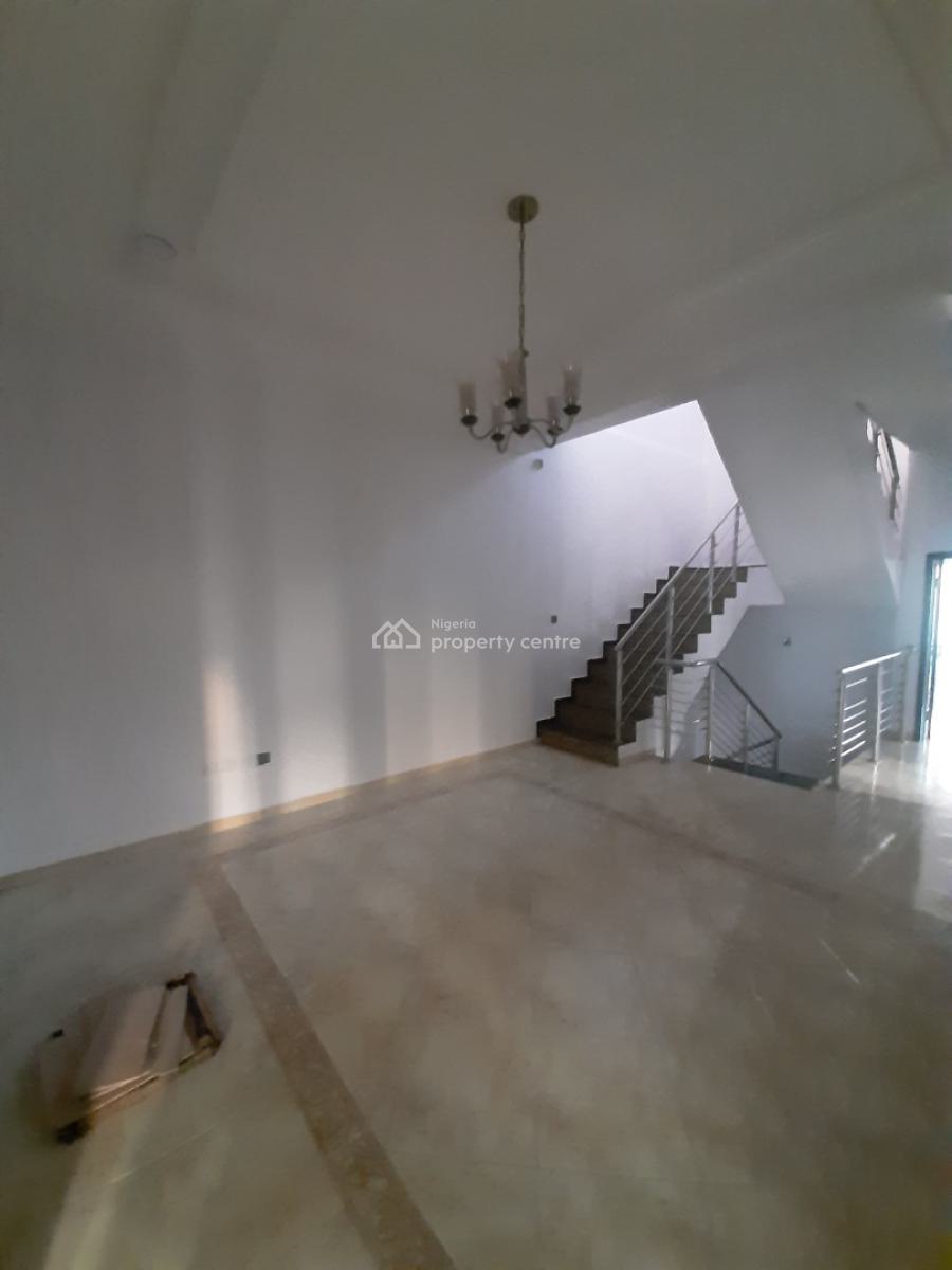 5 Bedroom, Lekki Phase 1, Lekki, Lagos, Semi-detached Duplex for Rent