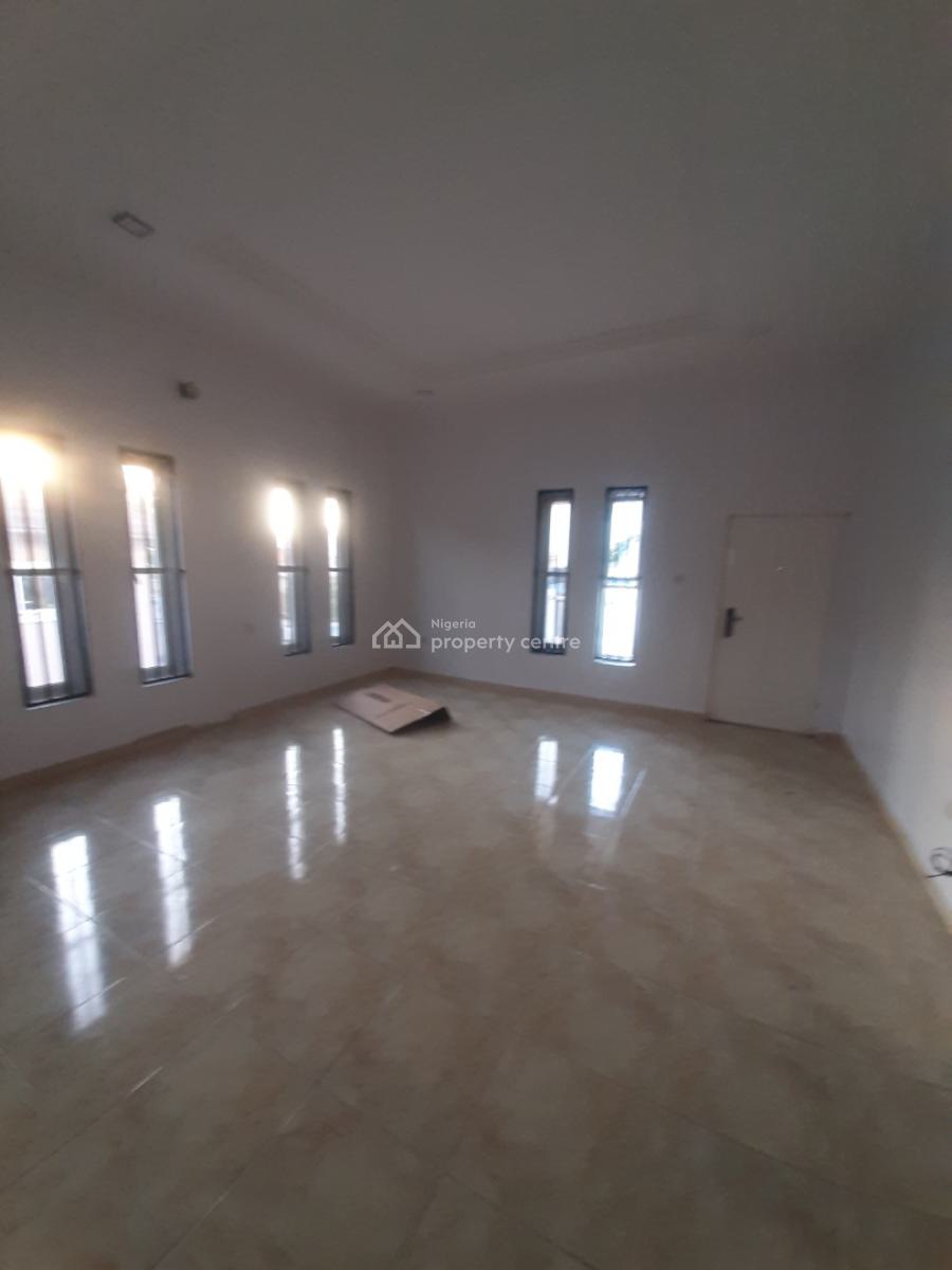 5 Bedroom, Lekki Phase 1, Lekki, Lagos, Semi-detached Duplex for Rent