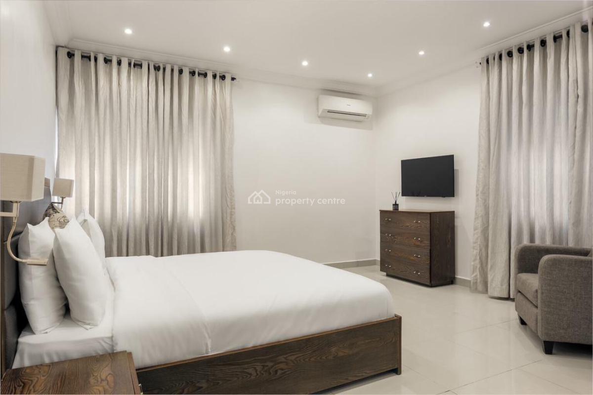 Luxury 3 Bedroom Furnished, Off Admiralty Way, Lekki Phase 1, Lekki, Lagos, Flat / Apartment for Rent