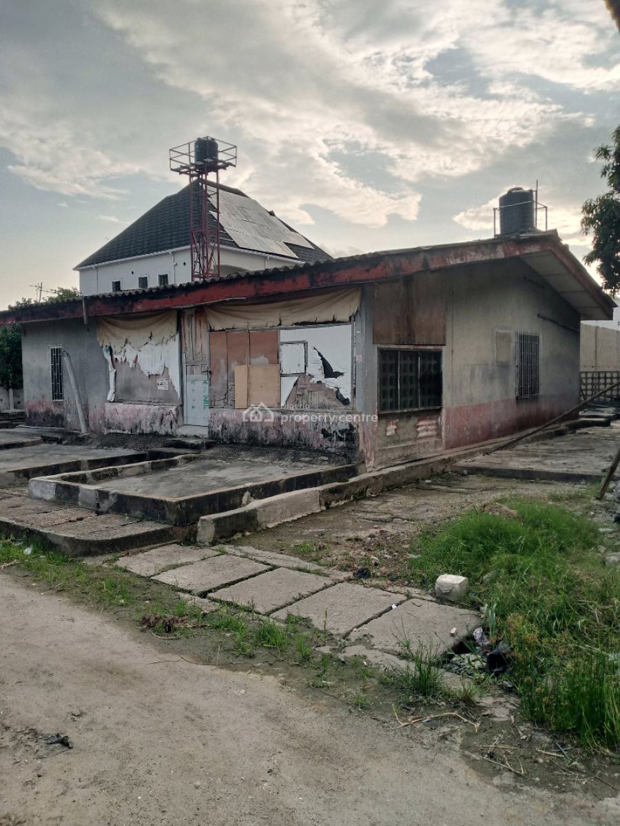 3 Bedrooms, Nnpc , Estate, Satellite Town, Ojo, Lagos, Detached Bungalow for Sale