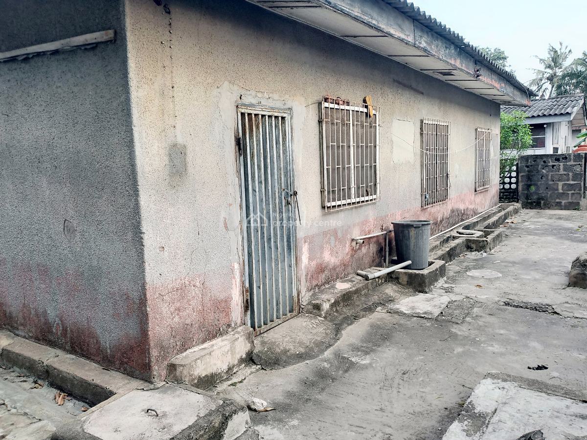 3 Bedrooms, Nnpc , Estate, Satellite Town, Ojo, Lagos, Detached Bungalow for Sale