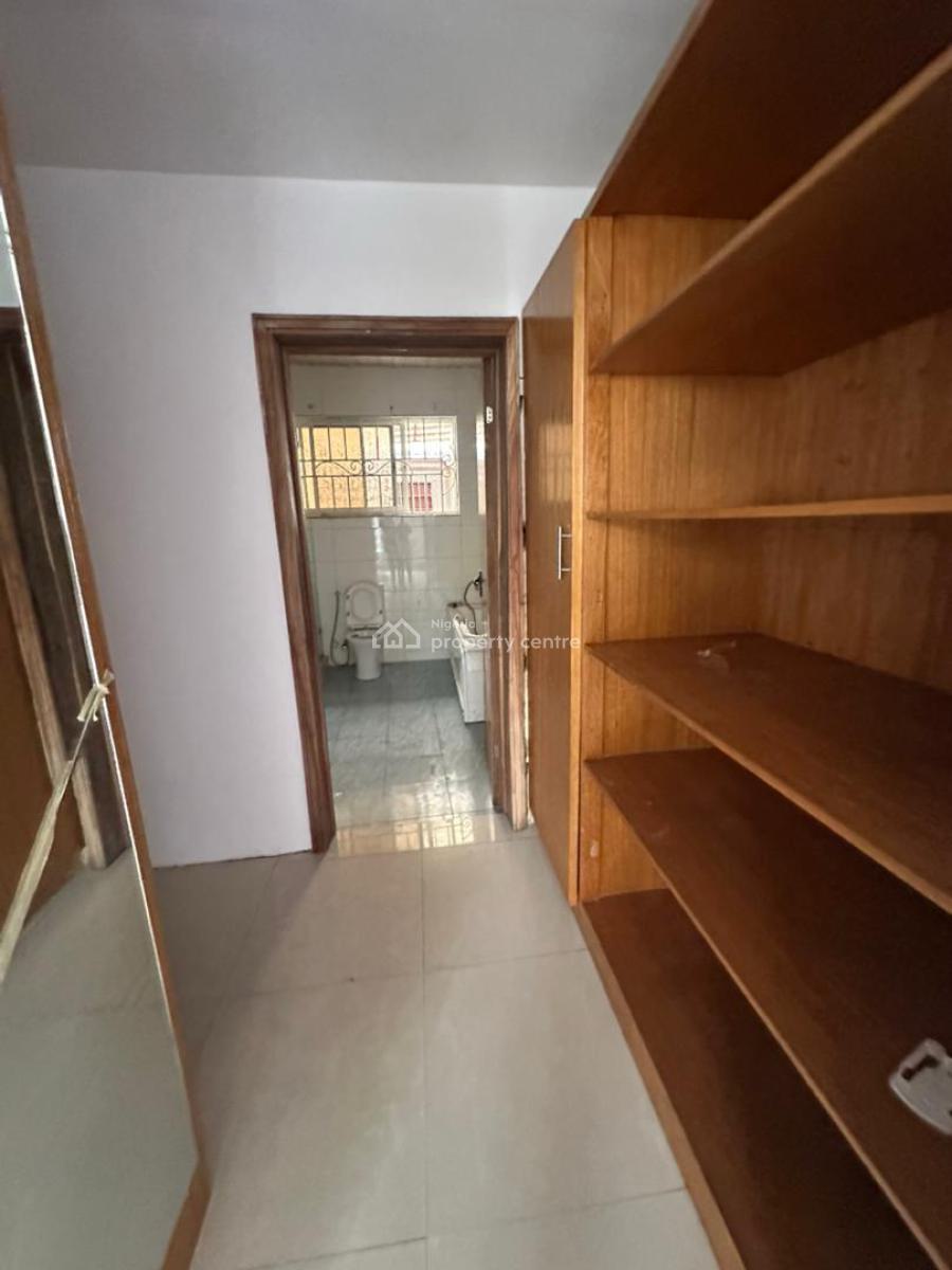 5 Bedroom with Two Rooms Bq, Lekki Phase 1, Lekki, Lagos, Semi-detached Duplex for Rent