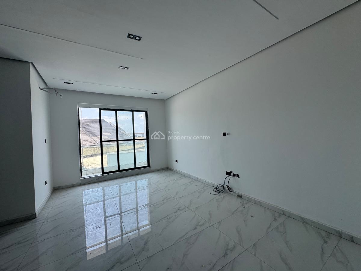 Luxury 2bedroom, Ologolo, Lekki, Lagos, Flat / Apartment for Sale