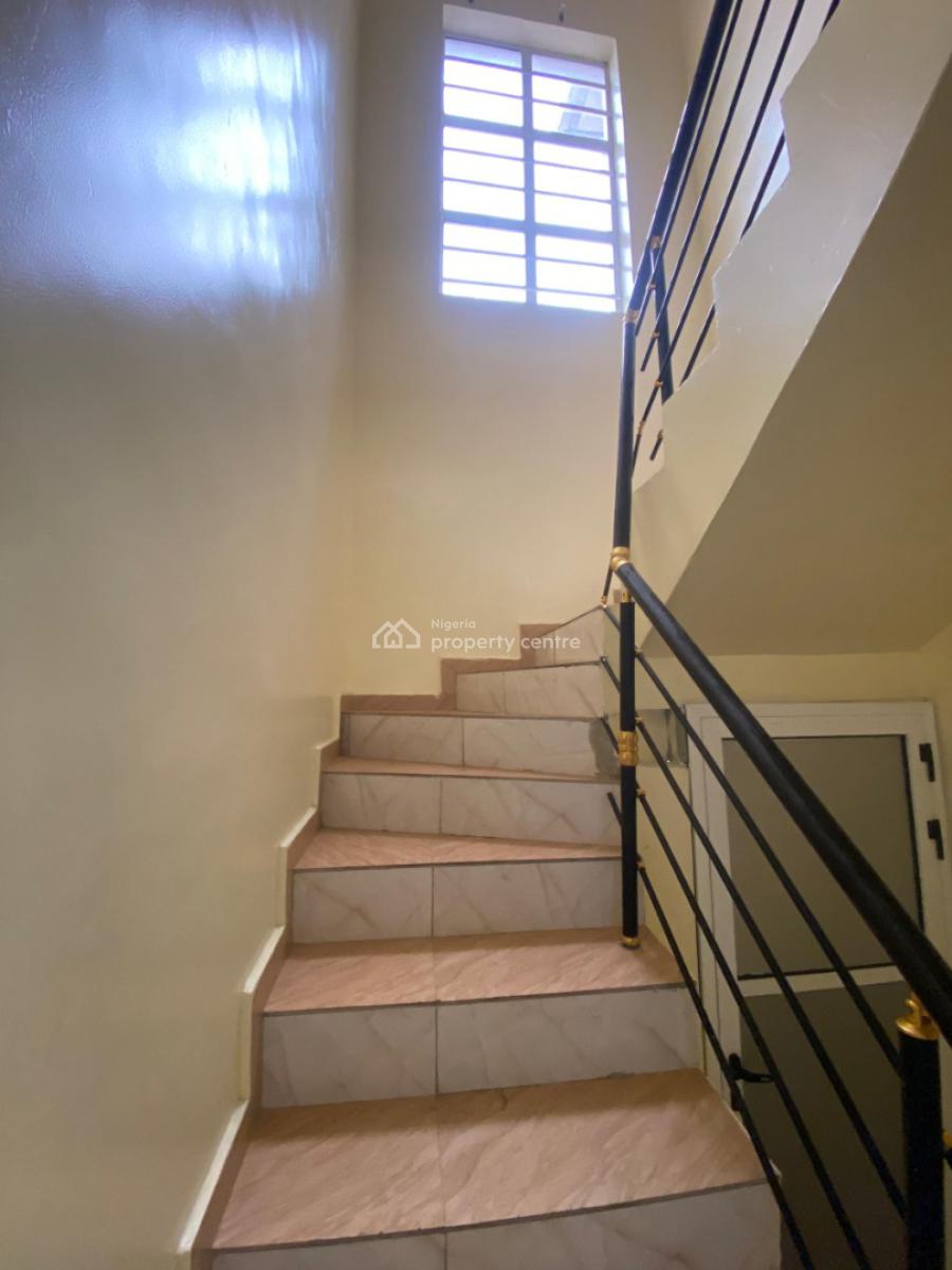 4 Bedroom Terrace Duplex, Ikota Villa Estate, Ikota, Lekki, Lagos, Terraced Duplex for Sale