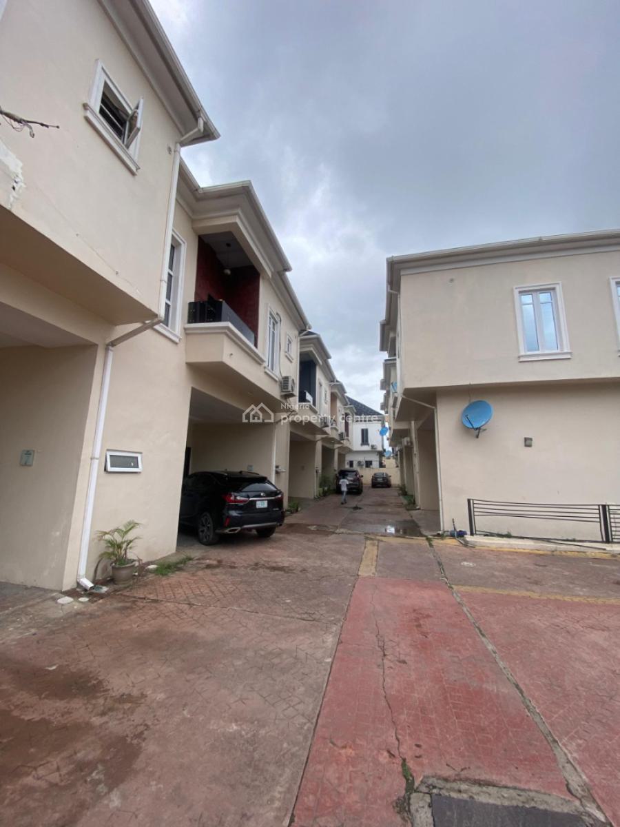 4 Bedroom Terrace Duplex, Ikota Villa Estate, Ikota, Lekki, Lagos, Terraced Duplex for Sale